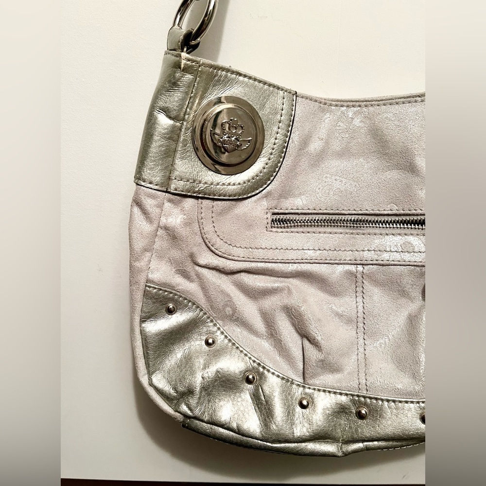Kathy Van Zeeland Silver Shoulder Bag Crossbody | Chic Designer Handbag - Picture 3 of 16